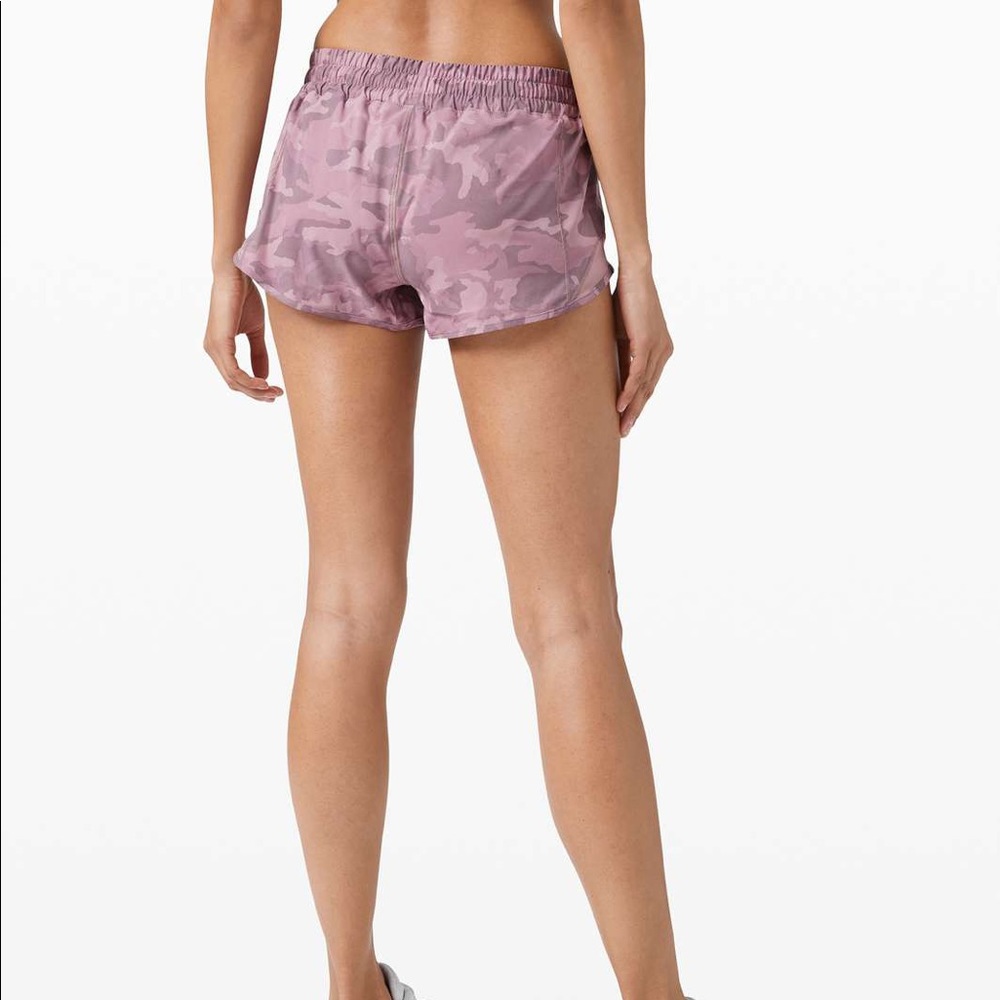 Lululemon Hotty Hot Short 2.5 Pink Camo Limited Edition